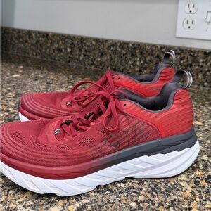 Hoka Men's Red Running Shoes size 9.5 Bondi 6